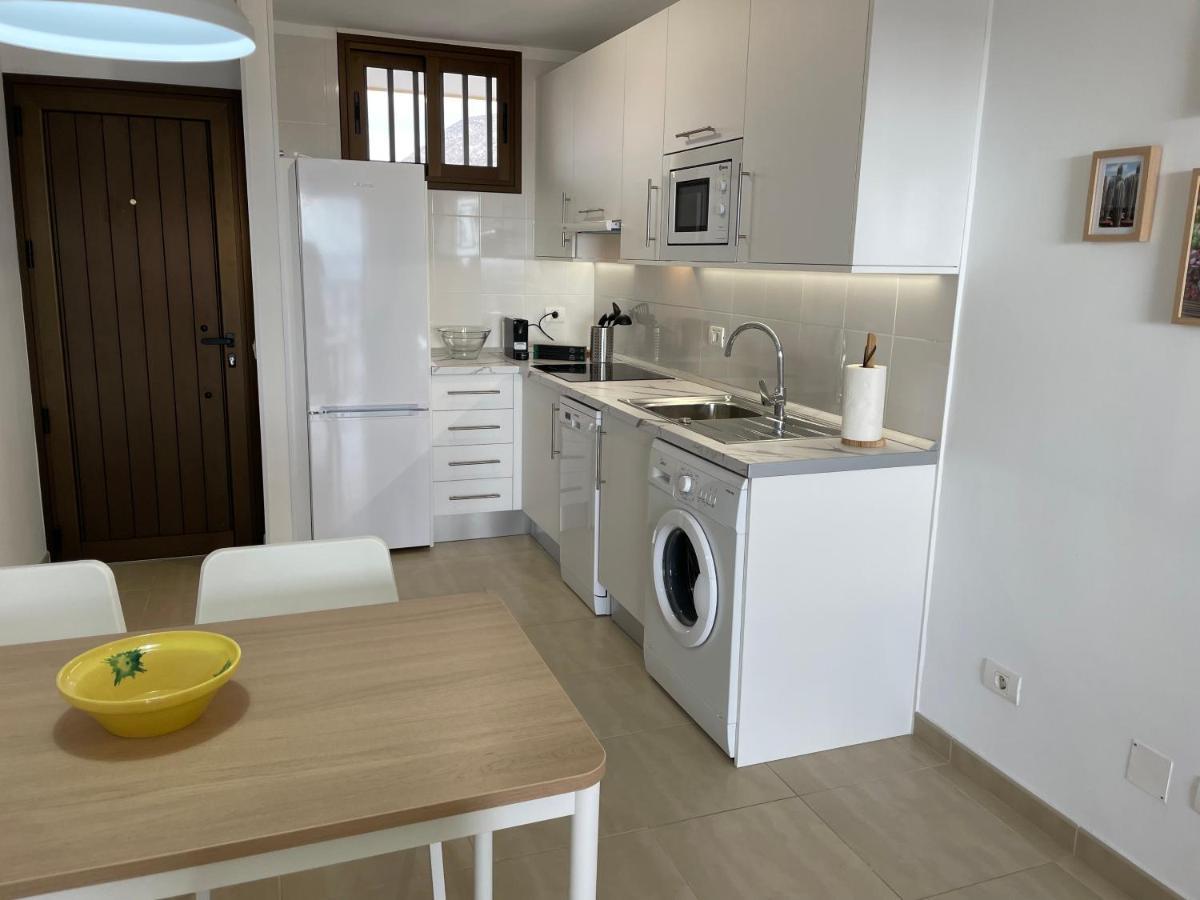 Achacay Sunset Apartment Лос-Крістіанос Екстер'єр фото